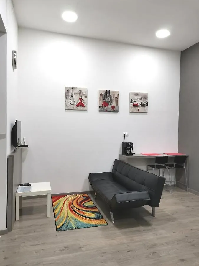 Alisza'S Studio Daire Budapeşte Macaristan